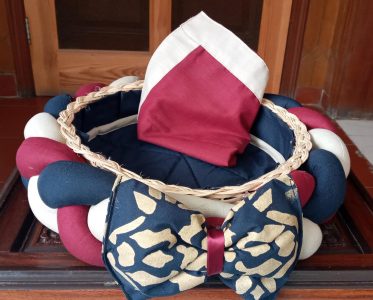 Navy Blue & Maroon Basket