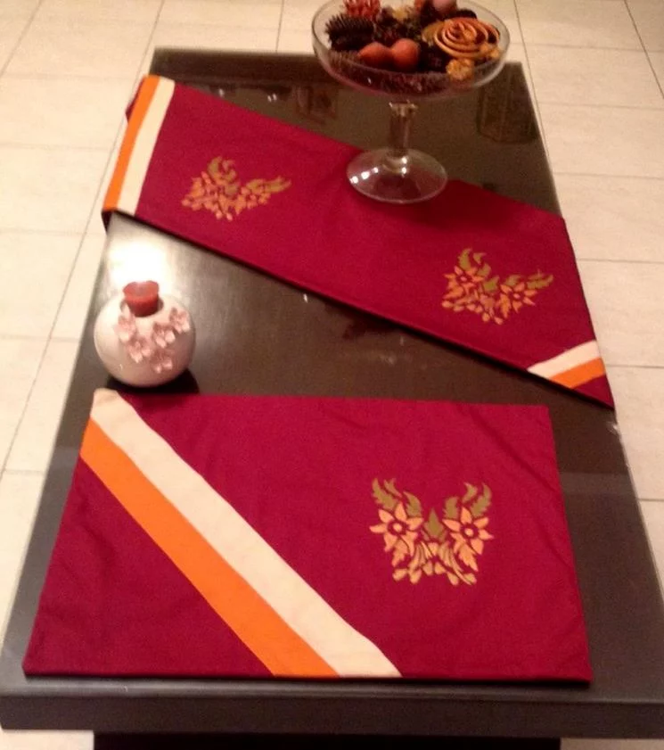 Maroon Floral Motif Mat