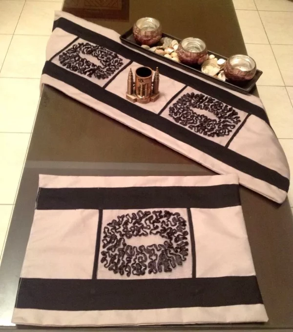 Silver Grey With Embroidered Motif Mat